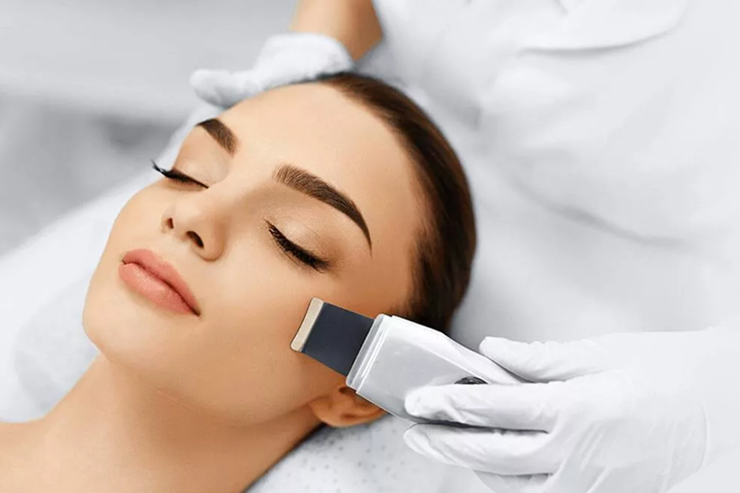 Как выбрать аппарат для ультразвуковой чистки лица